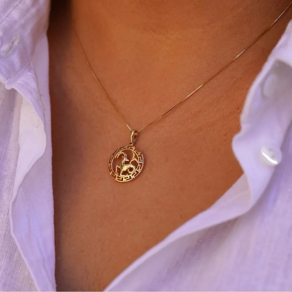 14K Solid Gold Round Capricorn Zodiac Sign Charm | Elegant Astrology Pendant |